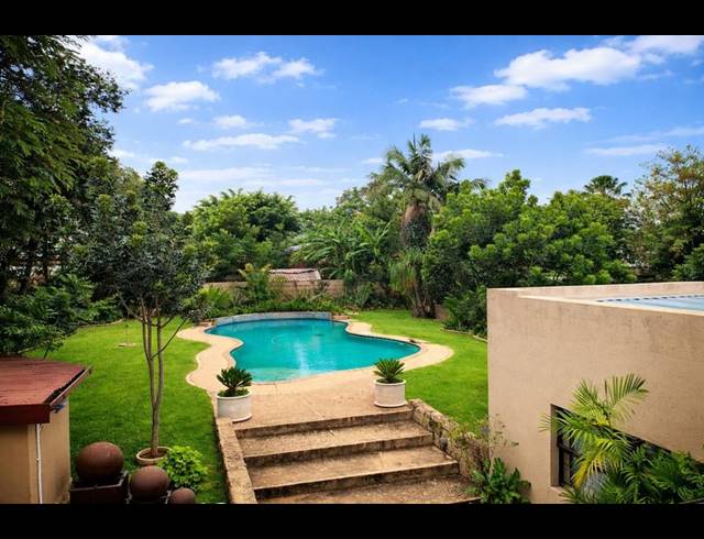 5 BEDROOM HOUSE FOR SALE IN CAPITAL PARK